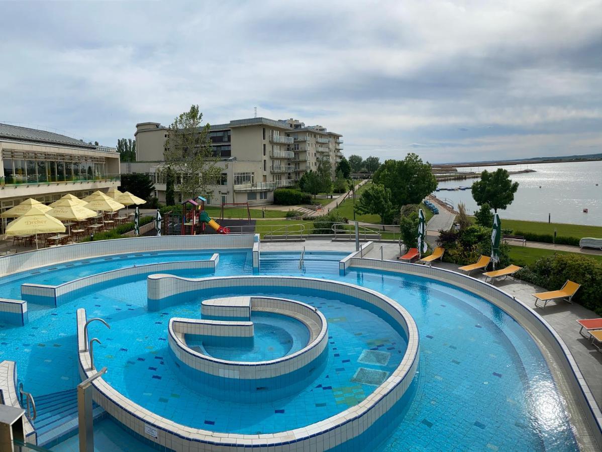 Bike & Spa Velence Apartman Bagian luar foto